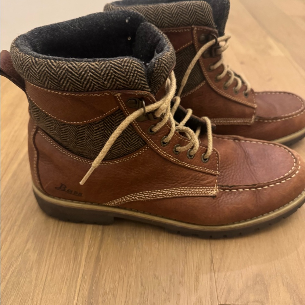 G.H. Bass Men's Brown and Tan Leather Boots